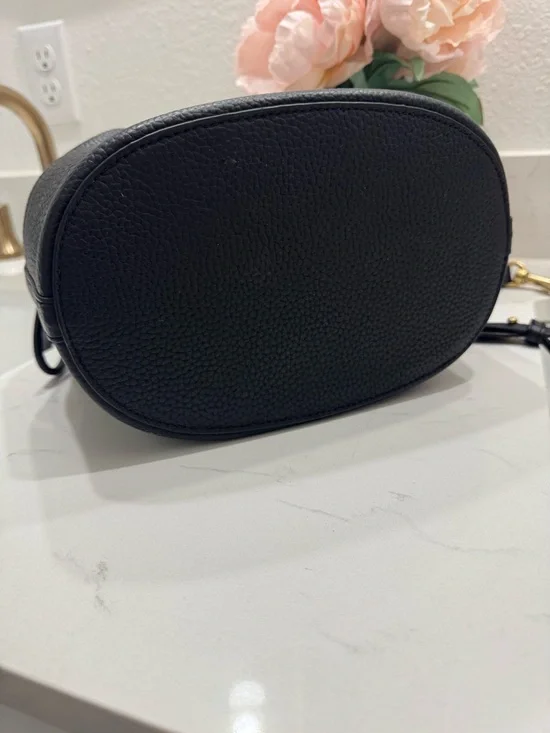 Tory Burch Miller Leather Bucket Bag - Picture 5 of 8